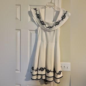 Off shoulders nice dress. One time used. Very good condition